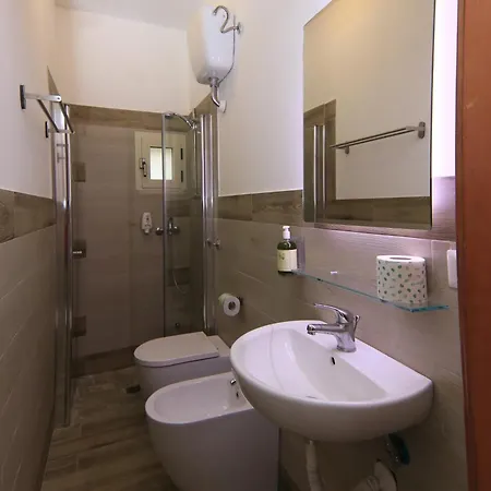 Appartamentini Elisena 3*